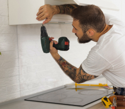 fixing floor tiles